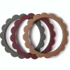 Mushie Flower Bijtring Armband Dried Thyme